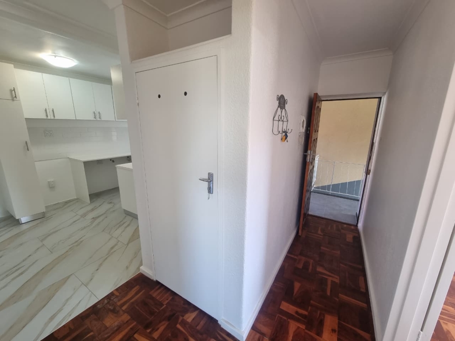To Let 2 Bedroom Property for Rent in Tamboerskloof Western Cape